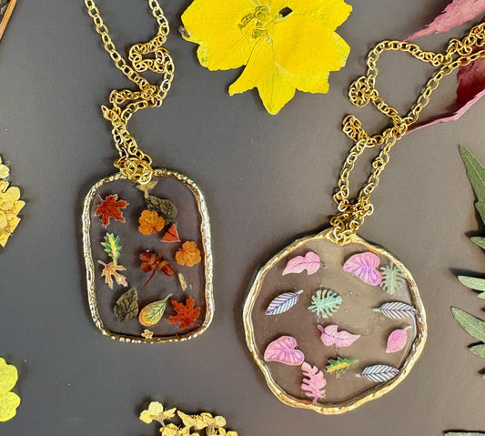 Real Pressed Fall Leaf Resin Necklace - Gold Autumn Bright Colorful Botanical Pendant Jewelry Necklaces Consecrated Jewelry Co.