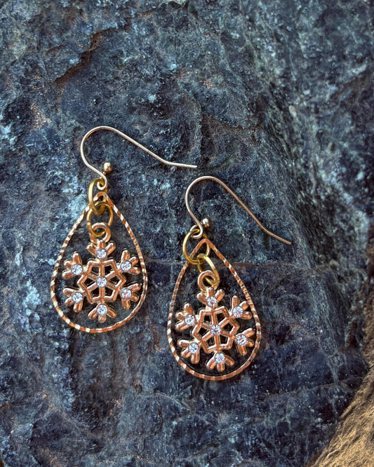 Gold Leaf Pendant Necklace | Diamond Frame Clear Resin Earrings Consecrated Jewelry Co.