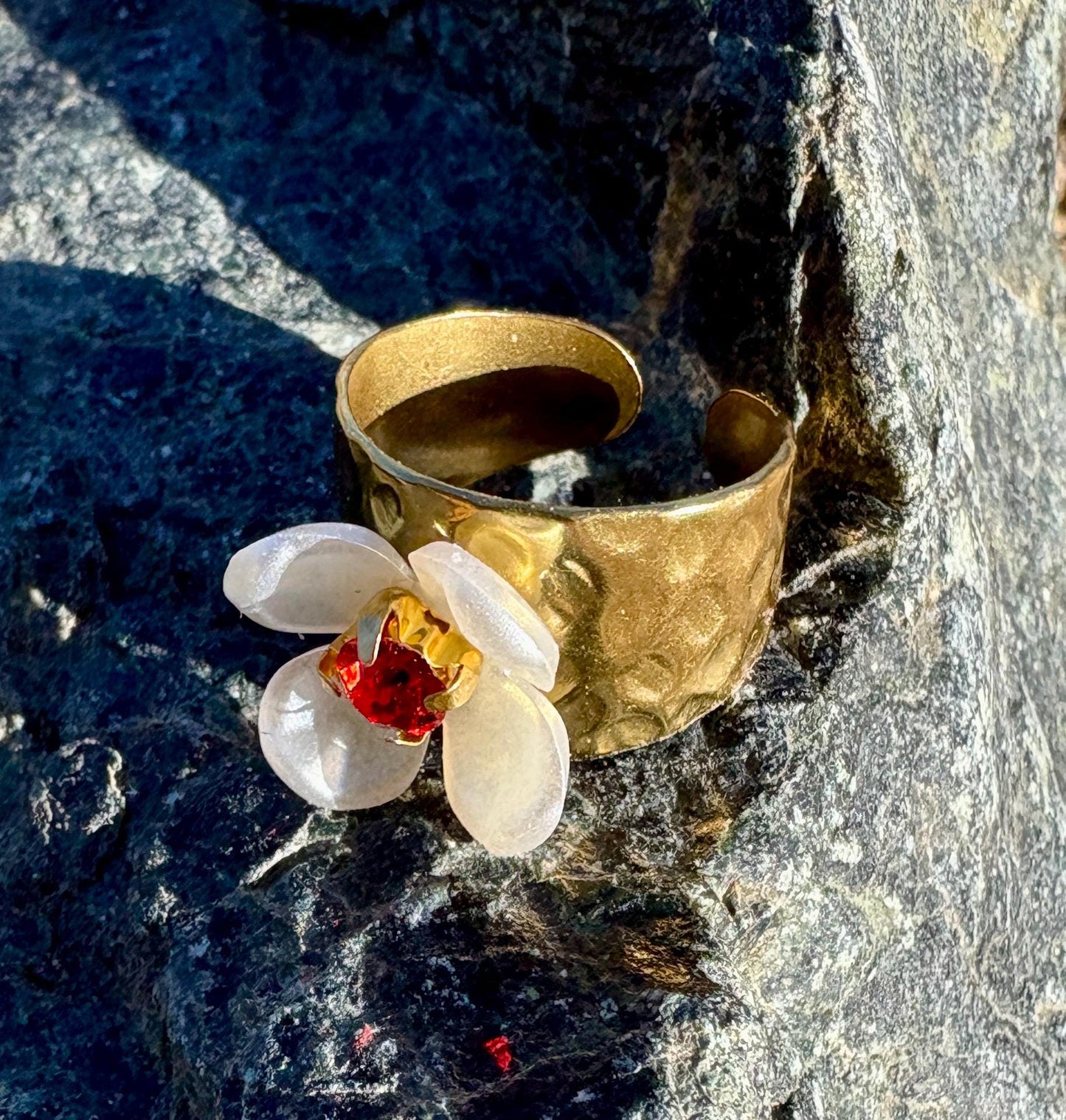 Gold Hammered Ring | White Flower & Red Gemstone Rings Consecrated Jewelry Co.