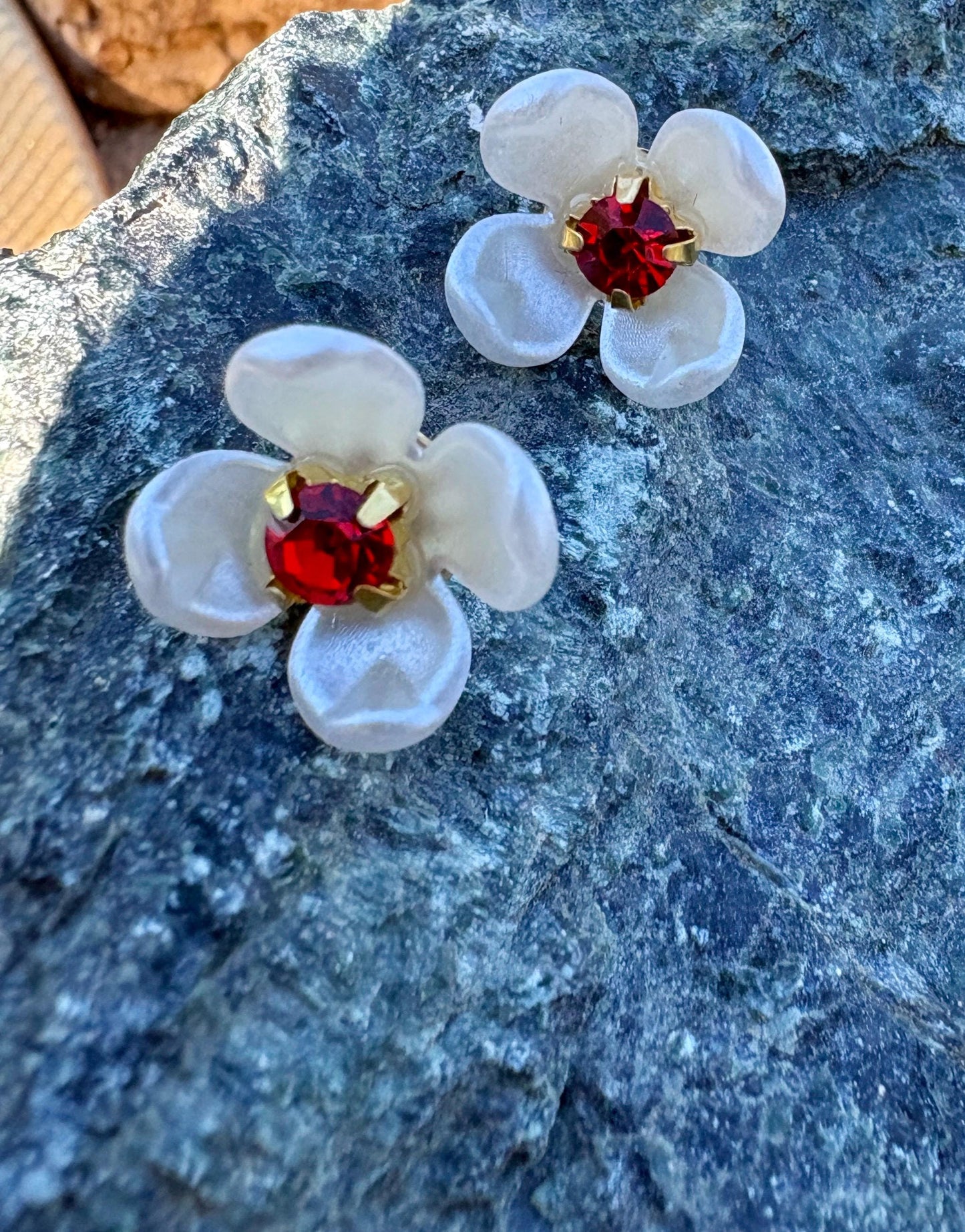 White & Red Floral Stud Earrings | Ruby Gemstone Center Earrings Consecrated Jewelry Co.