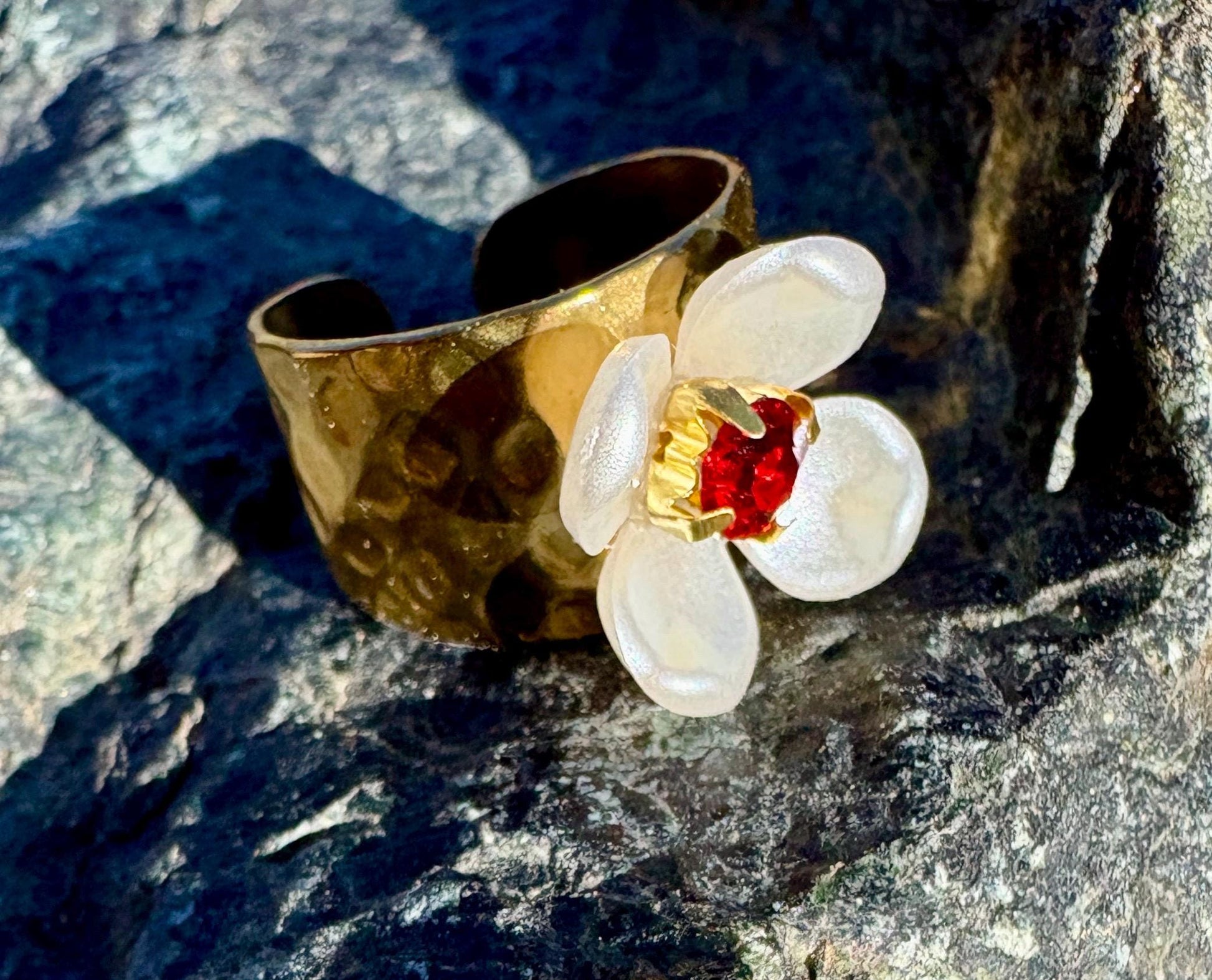 Gold Hammered Ring | White Flower & Red Gemstone Rings Consecrated Jewelry Co.