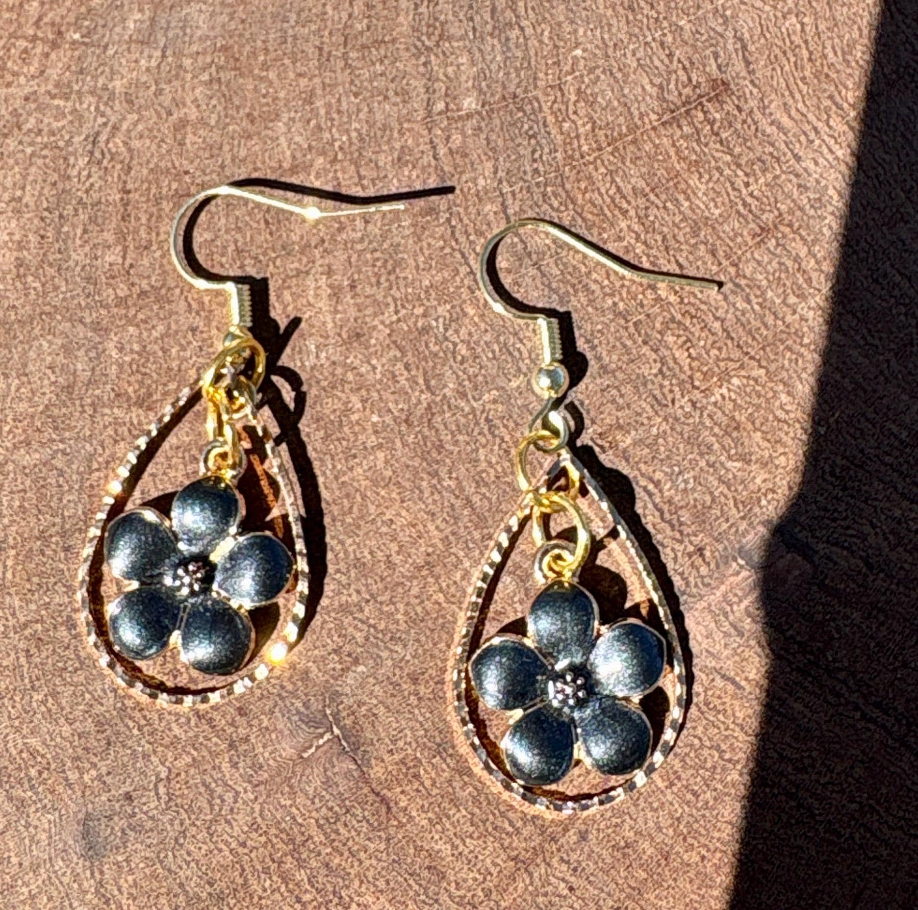 Gold Teardrop Earrings | Dainty Black & Gold Flower Floral Dangle Earrings Consecrated Jewelry Co.