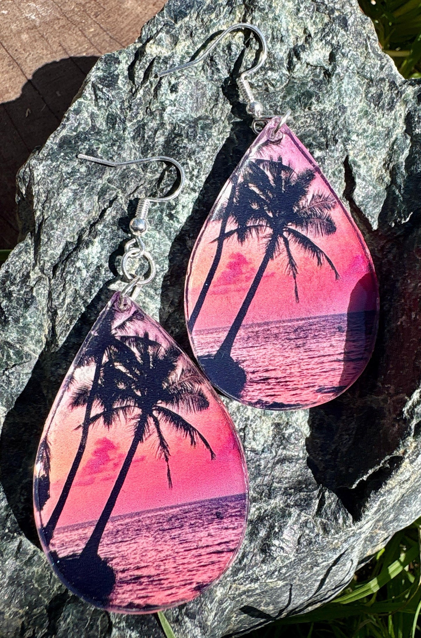 Resin Teardrop Palm Tree Dangle Earrings, Vacation and Summer Jewelry, Beach and Tropical Accessory