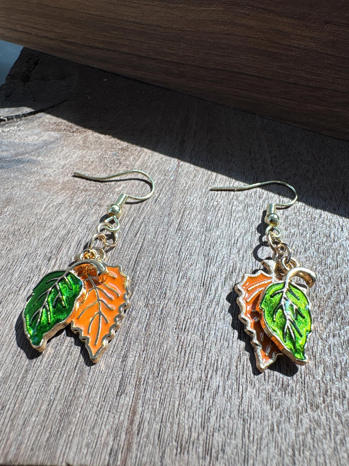 Fall Leaf Earrings, Orange Green Leaf Dangle Earrings, Autumn Jewelry, Thanksgiving Earrings, Nature Lover Gift for Her