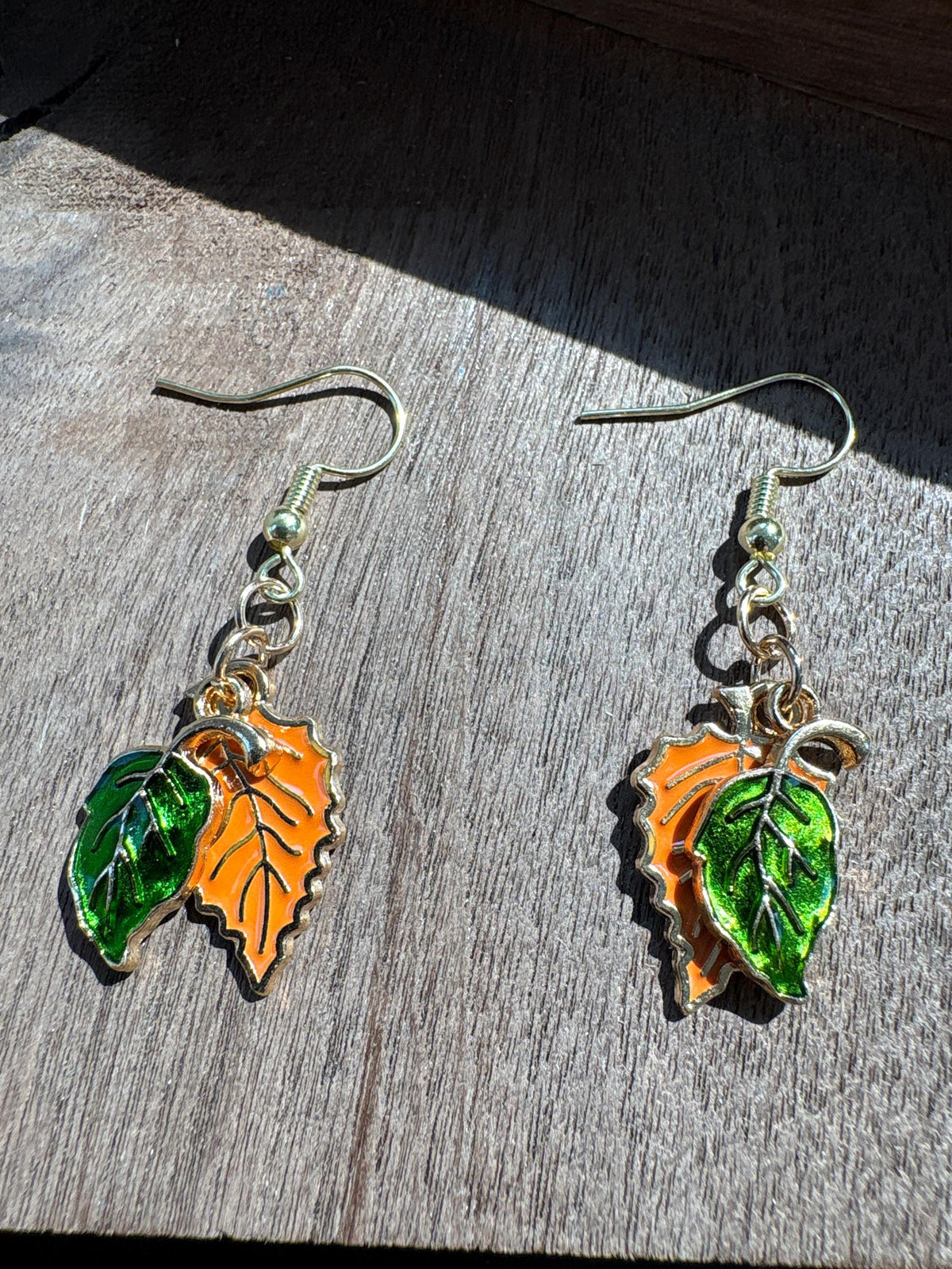 Fall Leaf Earrings, Orange Green Leaf Dangle Earrings, Autumn Jewelry, Thanksgiving Earrings, Nature Lover Gift for Her