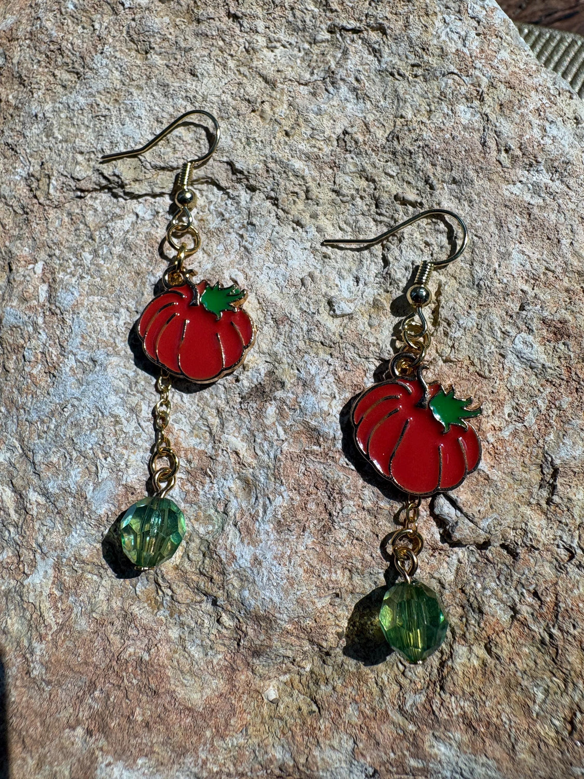 Pumpkin Earrings, Fall Dangle Earrings, Iridescent Beaded Autumn Jewelry, Orange Pumpkin Earrings, Thanksgiving Gift for Her